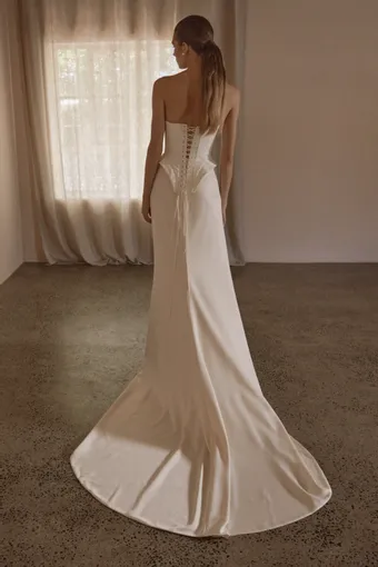 Vagabond Bridal Style #Louis #15 default backface vertical thumbnail