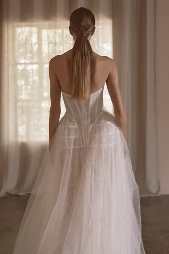 Vagabond Bridal Style #Margaux #9 backface vertical cropped thumbnail