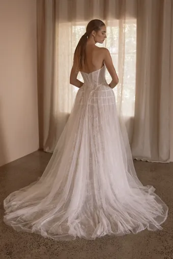 Vagabond Bridal Style #Margaux #3 backface vertical thumbnail