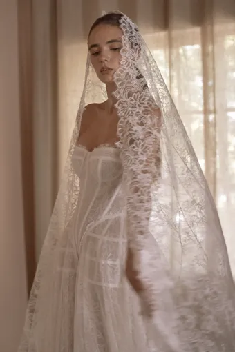 Vagabond Bridal Style #Margaux #8 frontface vertical cropped thumbnail
