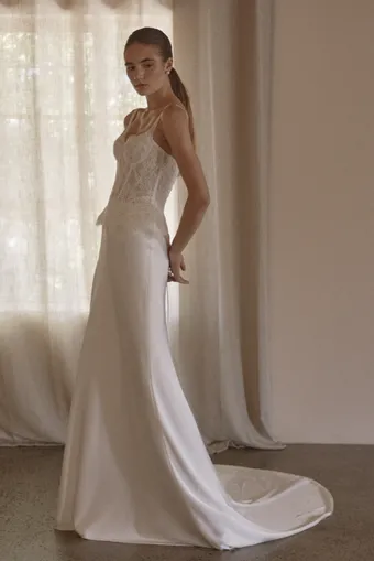 Vagabond Bridal Style #Nerida #2 frontface vertical thumbnail