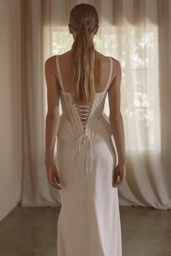 Vagabond Bridal Style #Nerida #11 backface vertical cropped thumbnail