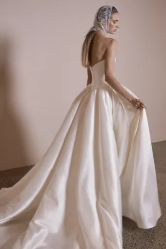 Vagabond Bridal Style #Victorie #5 backface vertical thumbnail