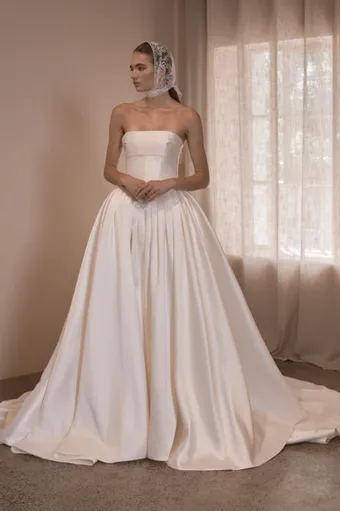 Vagabond Bridal Style #Victorie #0 default frontface vertical thumbnail