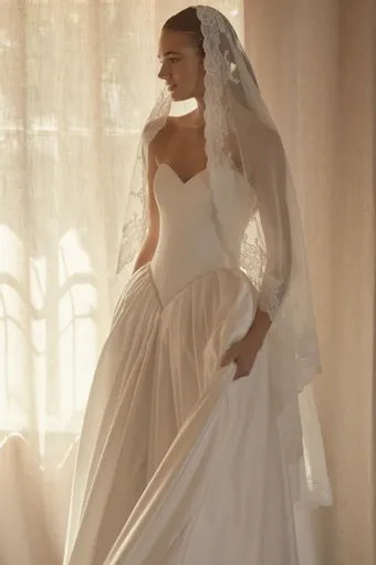 Vagabond Bridal Style #Violette #13 frontface vertical cropped thumbnail