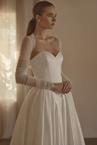 Vagabond Bridal Style #Violette #7 frontface vertical cropped thumbnail