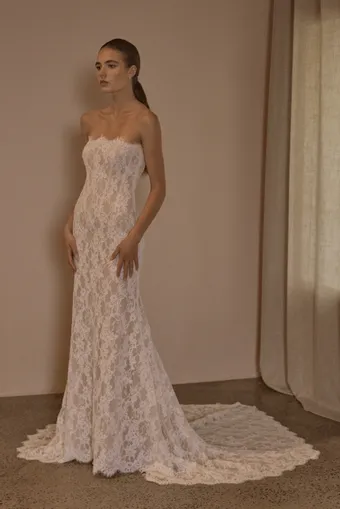 Vagabond Bridal Style #Vivienne #3 frontface vertical thumbnail