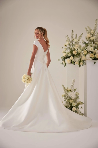 Sassi Holford Amelia #1 default backface vertical thumbnail