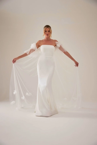 Sassi Holford Brianna Cape #0 default frontface vertical thumbnail