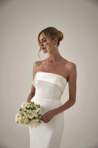 Sassi Holford Jessica Collar #0 default frontface vertical cropped thumbnail