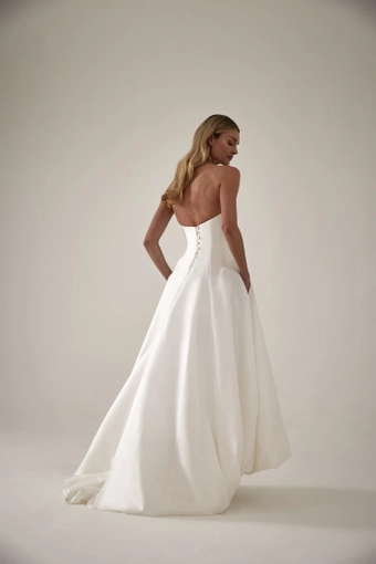 Sassi Holford Lucy #2 default backface vertical thumbnail