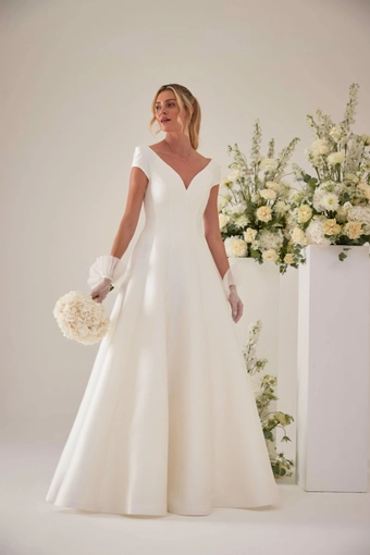 Sassi Holford Lydia #3 frontface vertical thumbnail