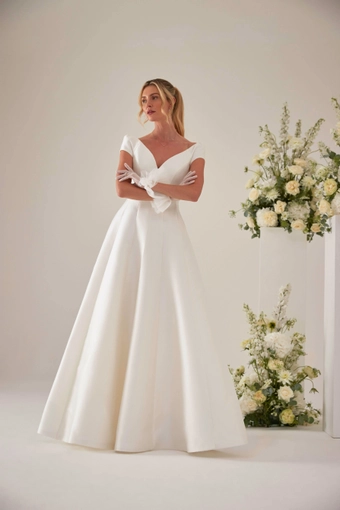 Sassi Holford Lydia #1 frontface vertical thumbnail