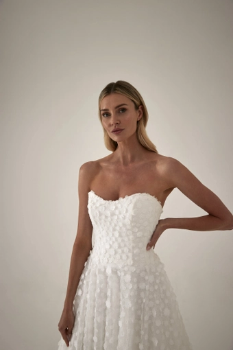 Sassi Holford Summer #3 frontface vertical cropped thumbnail