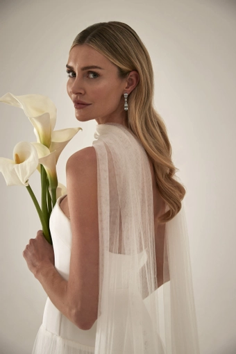 Sassi Holford Vera #3 default backface vertical cropped thumbnail