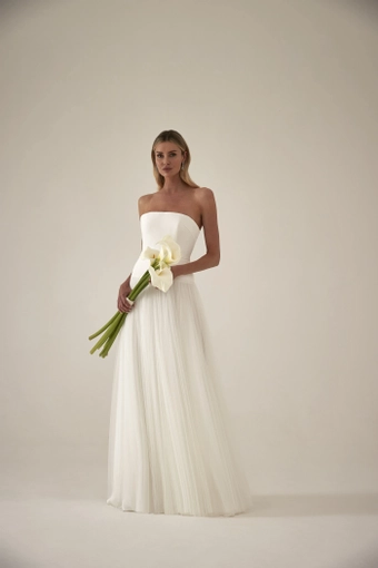 Sassi Holford Vera #0 default frontface vertical thumbnail