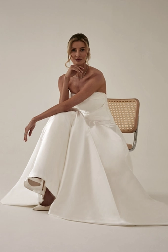 Sassi Holford Victoria #1 frontface vertical thumbnail