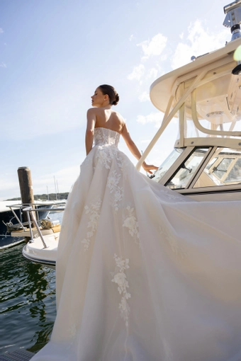 Lé Lee Studio #Elianna #3 backface vertical cropped thumbnail