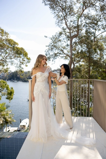 Lé Lee Studio #Jasmine #1 frontface vertical thumbnail