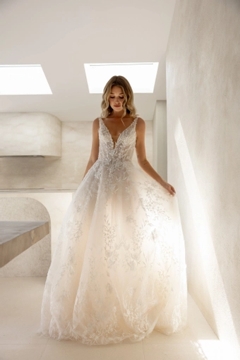 Lé Lee Studio #Lyric #0 default frontface vertical thumbnail