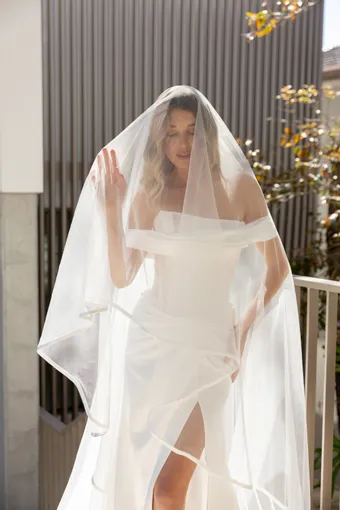 Lé Lee Studio #Eden #4 frontface vertical cropped thumbnail