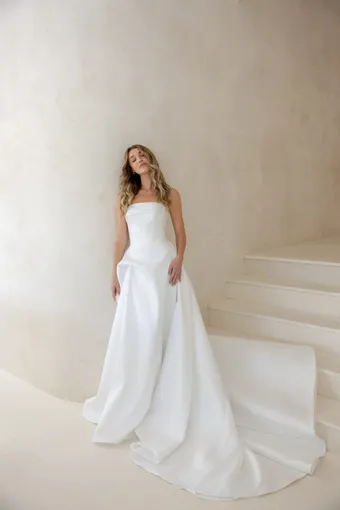 Lé Lee Studio #Ella #1 frontface vertical thumbnail