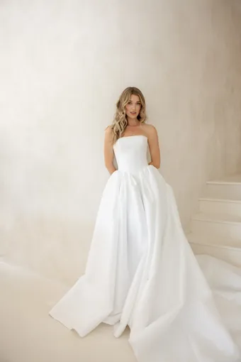 Lé Lee Studio #Riley #0 default frontface vertical thumbnail