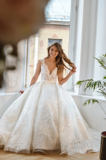 Olivia Bottega 2 in 1 Lace Wedding Dress Airis with Detachable Skirt #3 frontface vertical thumbnail