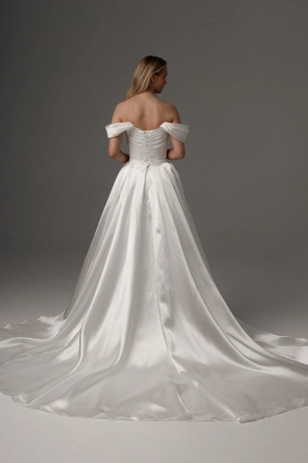 Olivia Bottega 2 in 1 Wedding Dress Dakota With Detachable Fiorelia Skirt #3 default backface vertical thumbnail