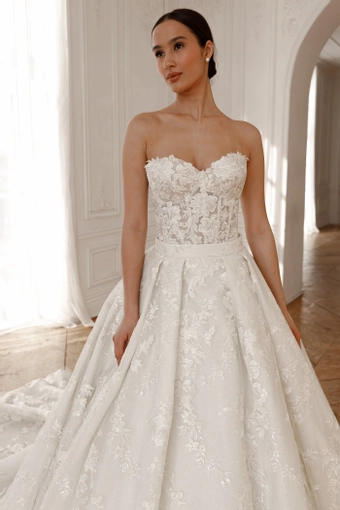 Olivia Bottega 2 in 1 Wedding Dress Mitsis With Detachable Airis Skirt #8 frontface vertical cropped thumbnail