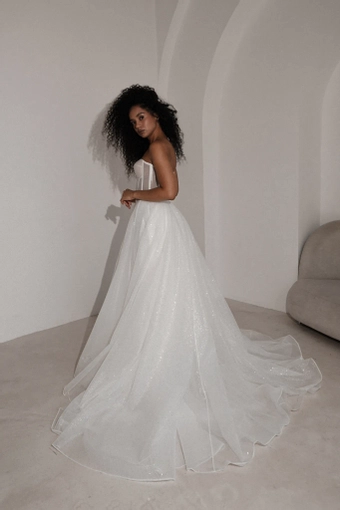 Olivia Bottega Hennie #7 vertical thumbnail