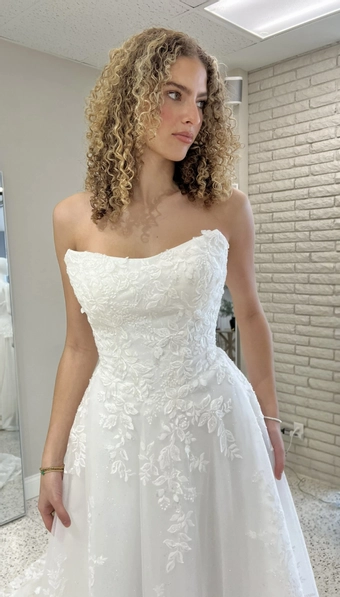 Olivia Harlow Kelso #2 frontface vertical cropped thumbnail