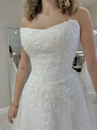 Olivia Harlow Kelso #3 frontface vertical cropped thumbnail