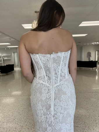 Olivia Harlow Nolan #3 default backface vertical cropped thumbnail