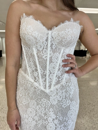 Olivia Harlow Nolan #1 frontface vertical cropped thumbnail