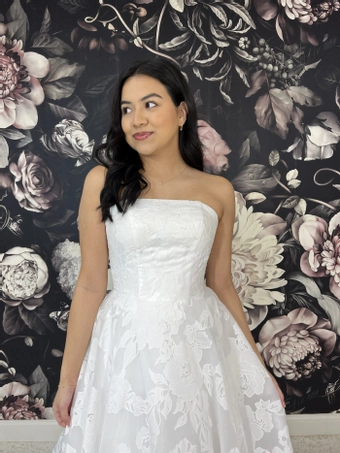 Olivia Harlow Pfeiffer #3 frontface vertical cropped thumbnail