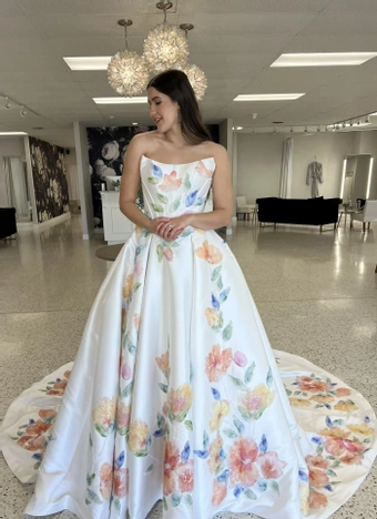 Olivia Harlow Spring #1 frontface vertical thumbnail