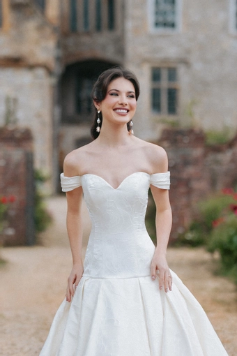 Disney Fairy Tale Weddings Style #D462 #8 frontface vertical cropped thumbnail