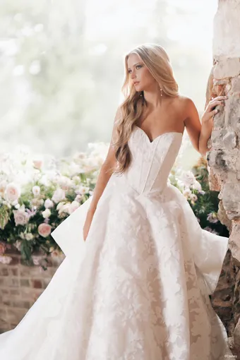 Disney Fairy Tale Weddings Style #D466 #9 frontface vertical cropped thumbnail