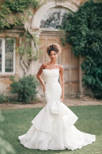 Disney Fairy Tale Weddings Style #D468 #0 default frontface vertical thumbnail