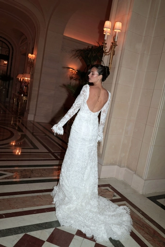 Trish Peng #Daphne #5 backface vertical thumbnail