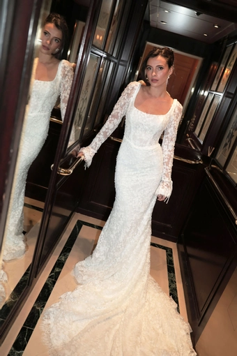 Trish Peng #Daphne #3 frontface vertical thumbnail