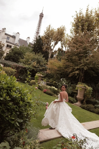 Trish Peng #Odette #8 backface vertical thumbnail