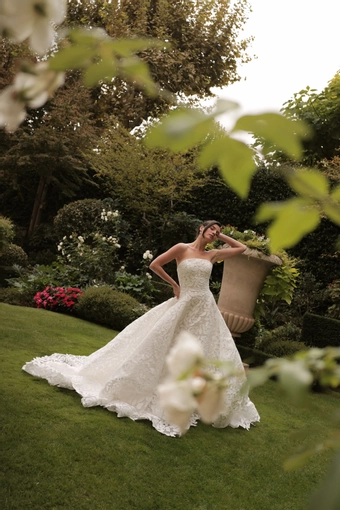 Trish Peng #Odette #1 frontface vertical thumbnail