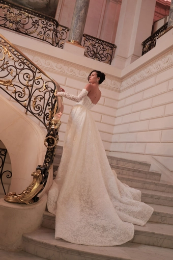 Trish Peng #Paloma #9 default backface vertical thumbnail