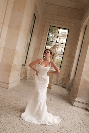 Trish Peng #Sabrina #4 frontface vertical thumbnail