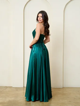 Eva Style #5289 #1 default backface vertical thumbnail