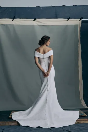 Anne Barge Couture Style Sera #3 backface vertical thumbnail