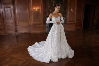 Amalia Carrara Style #401 #1 frontface thumbnail