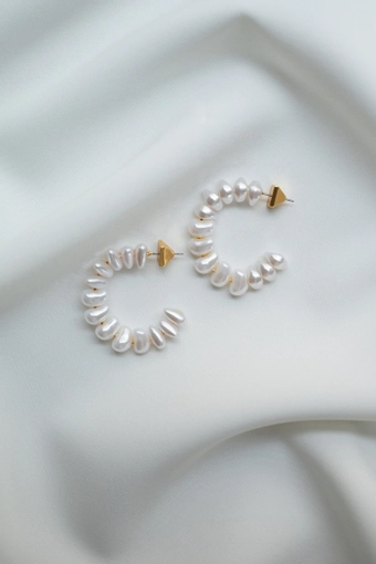 Jenny Yoo J1253 Monaco Pearl Hoop Earring #2 vertical thumbnail